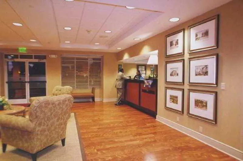Hampton Inn & Suites Memphis East Germantown Area